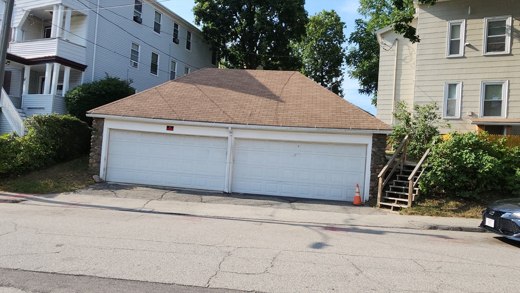 184 Vernon St