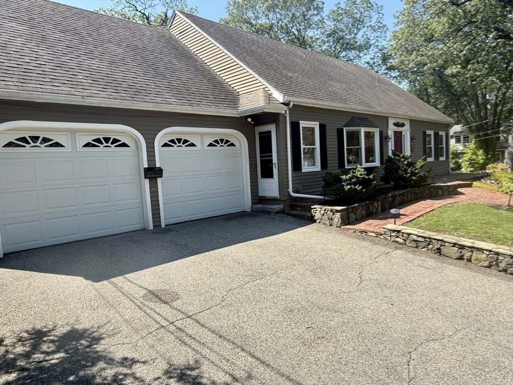 30 Hartford Rd