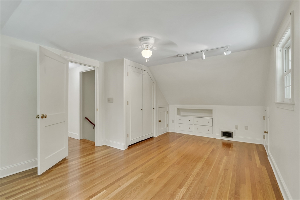 34 Greenwood Street