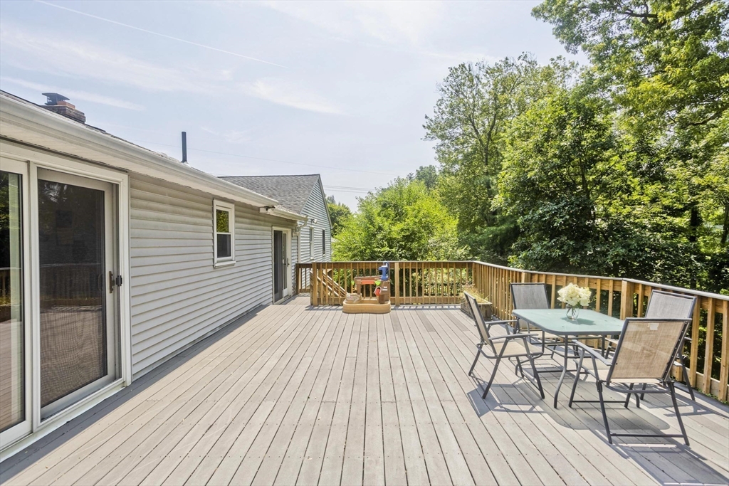 53 Beach Point Rd.