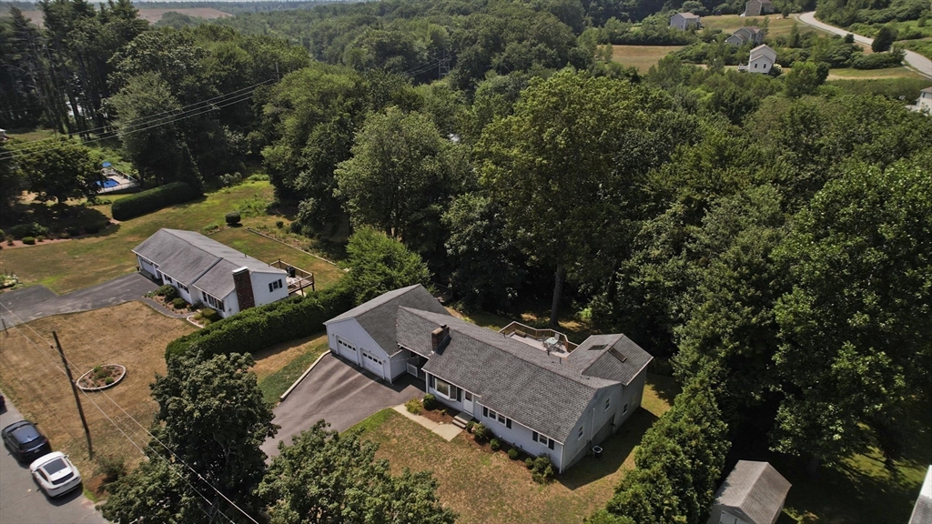 53 Beach Point Rd.