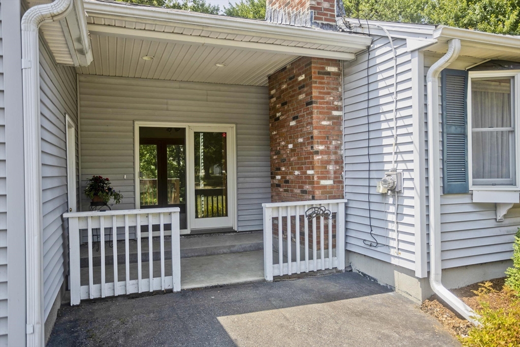 53 Beach Point Rd.