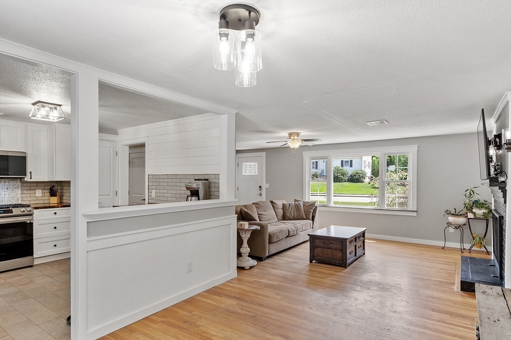 5 Dartmouth Dr
