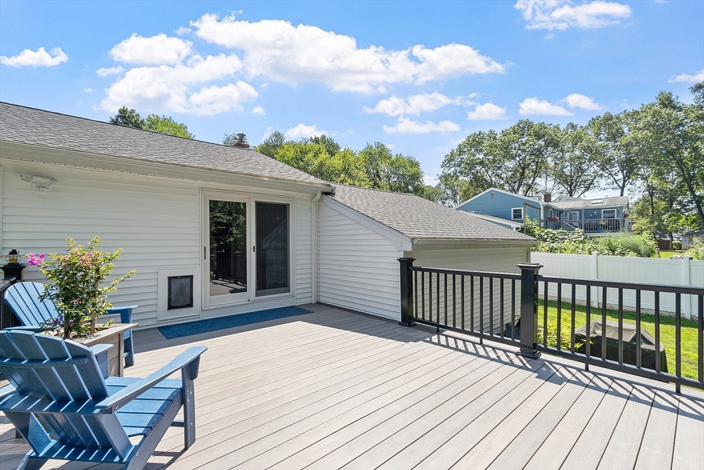 5 Dartmouth Dr