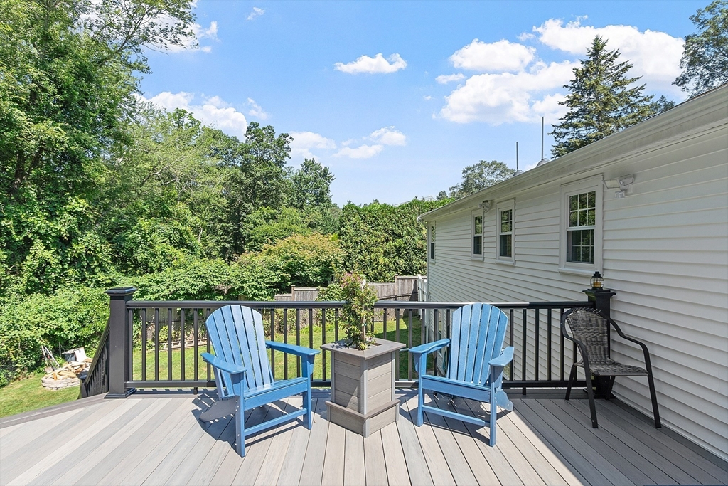 5 Dartmouth Dr