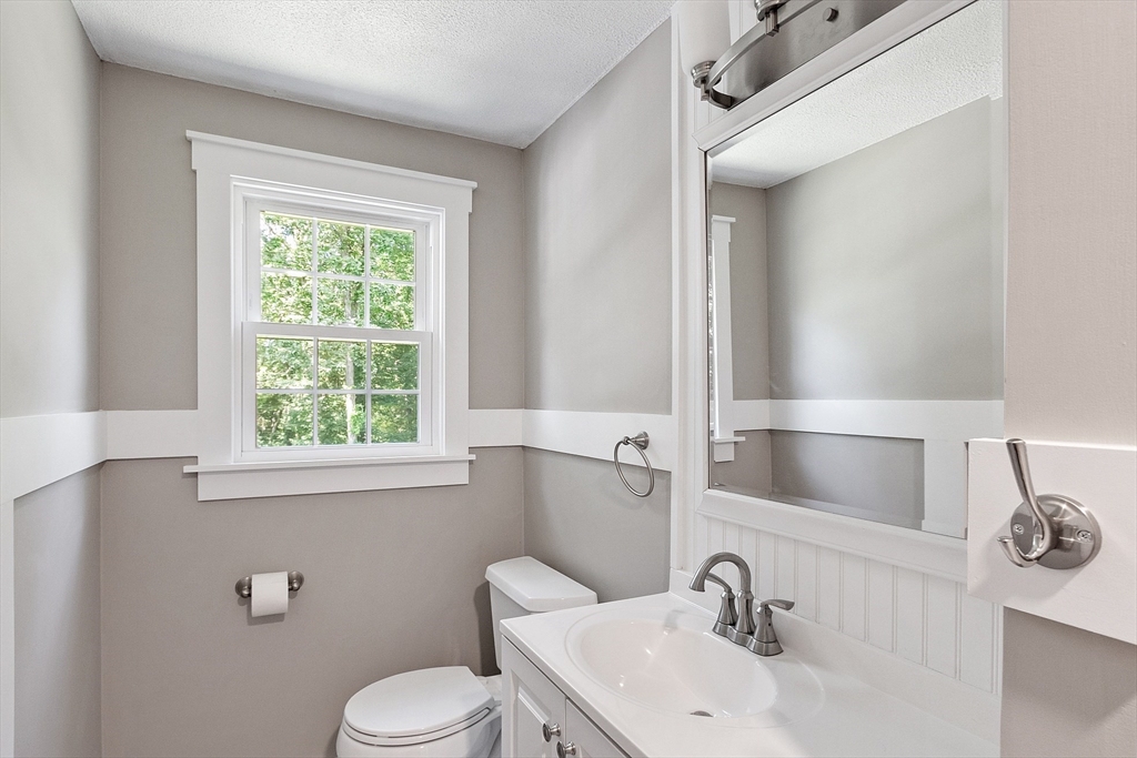 5 Dartmouth Dr