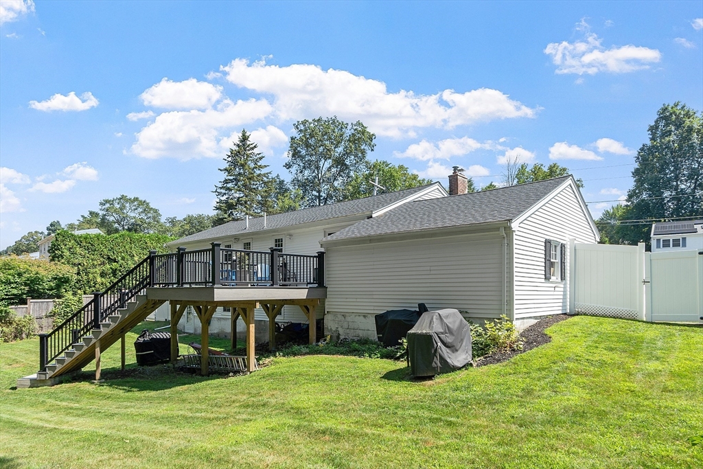 5 Dartmouth Dr