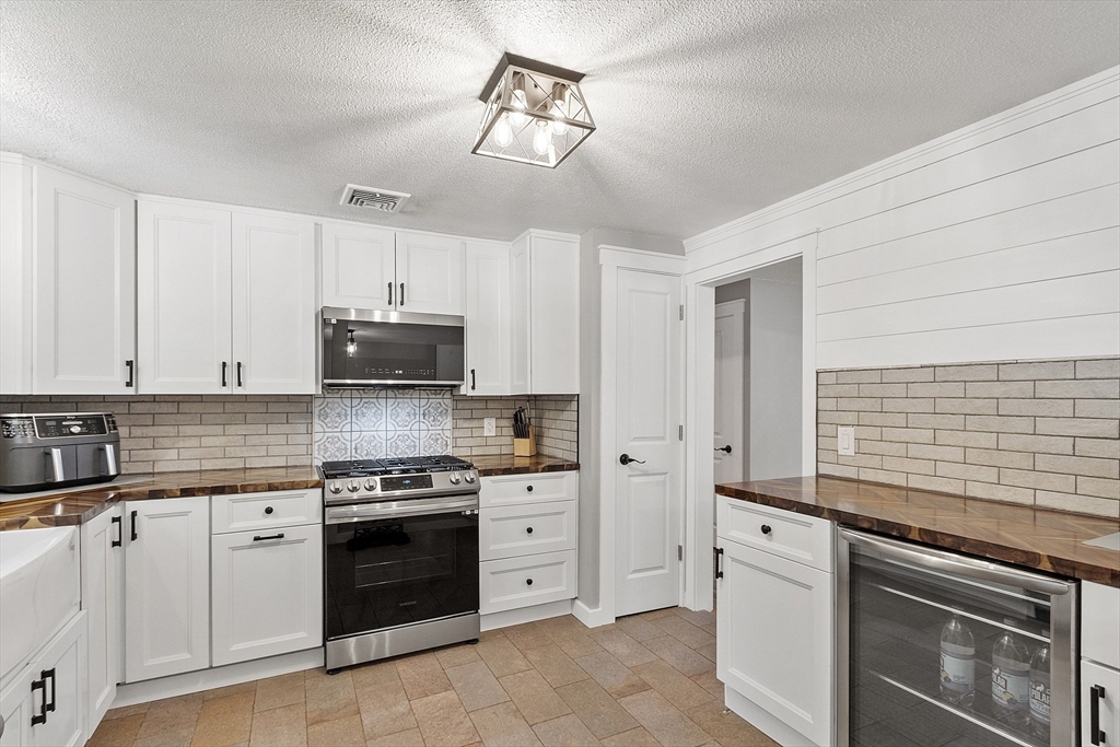 5 Dartmouth Dr