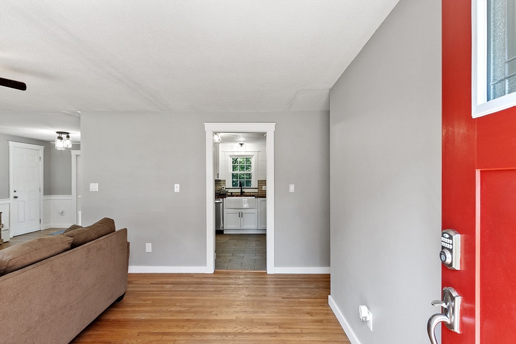 5 Dartmouth Dr