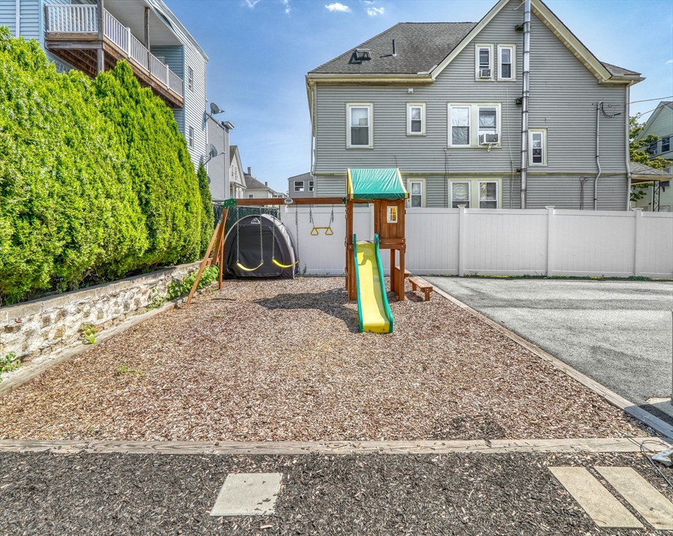 31 Wolcott St