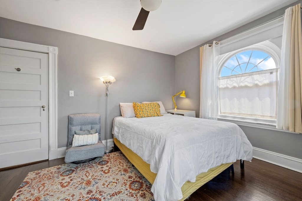 306 Main Street # 10