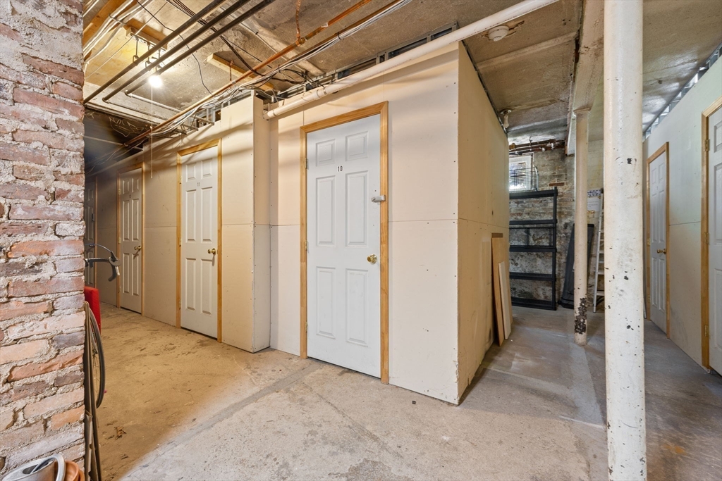 306 Main Street # 10