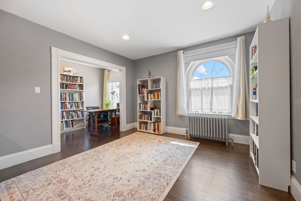 306 Main Street # 10