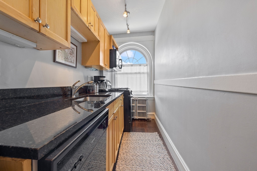 306 Main Street # 10