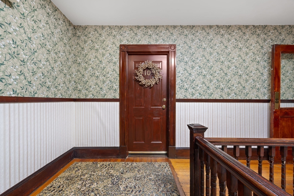 306 Main Street # 10