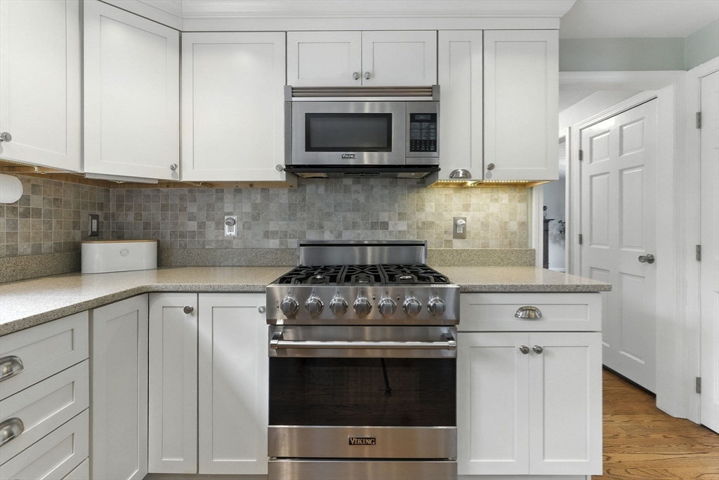 41 Tercentennial Drive