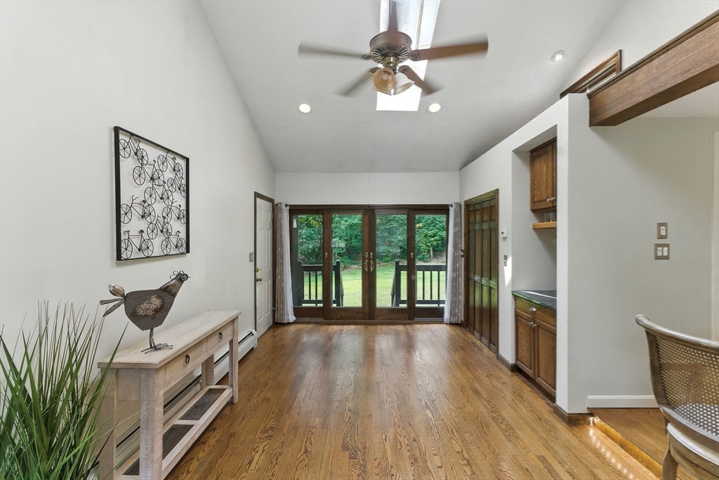 41 Tercentennial Drive