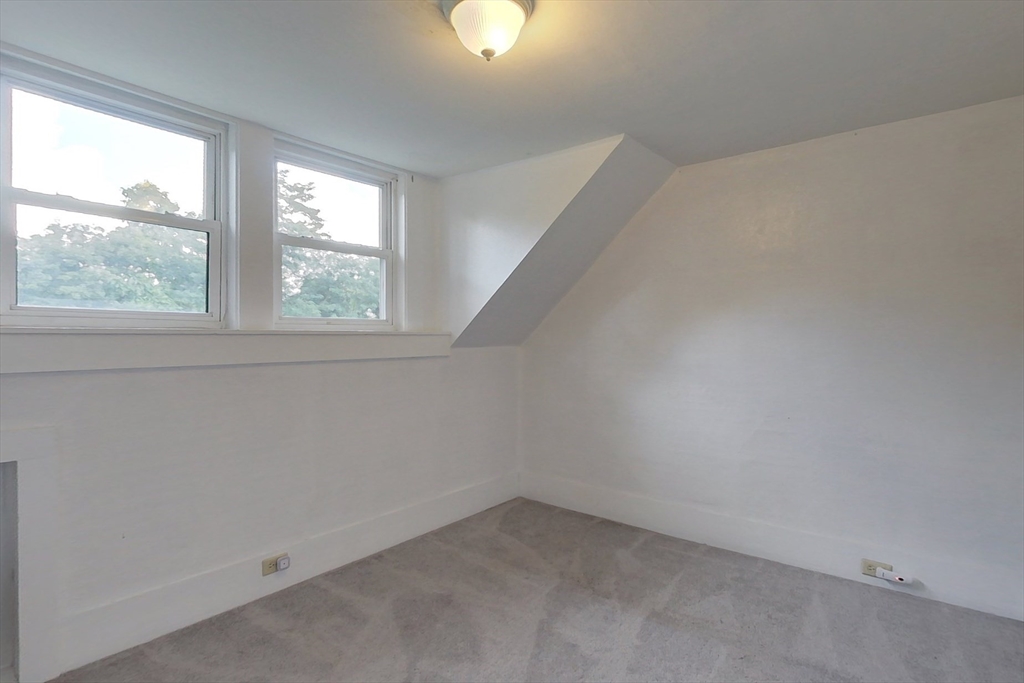 22 Leighton St