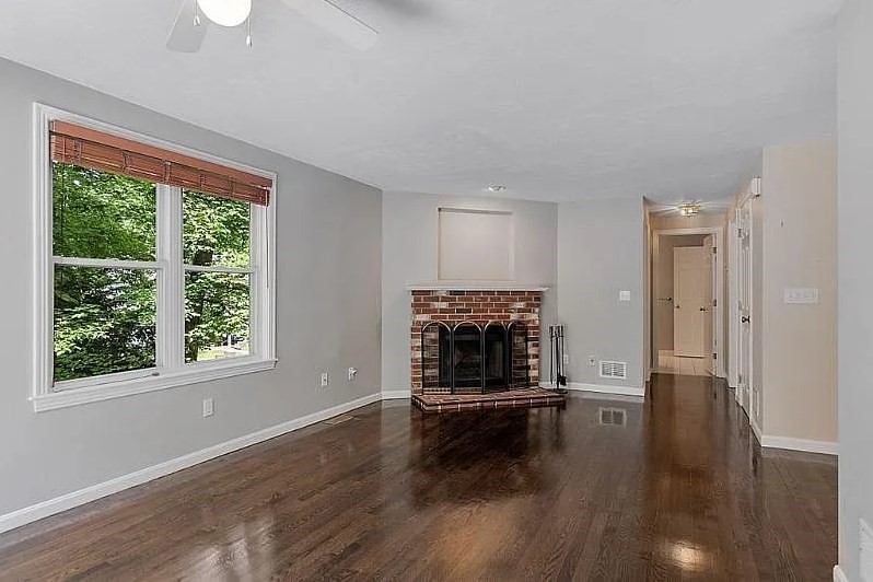 22 Bishop St, Natick