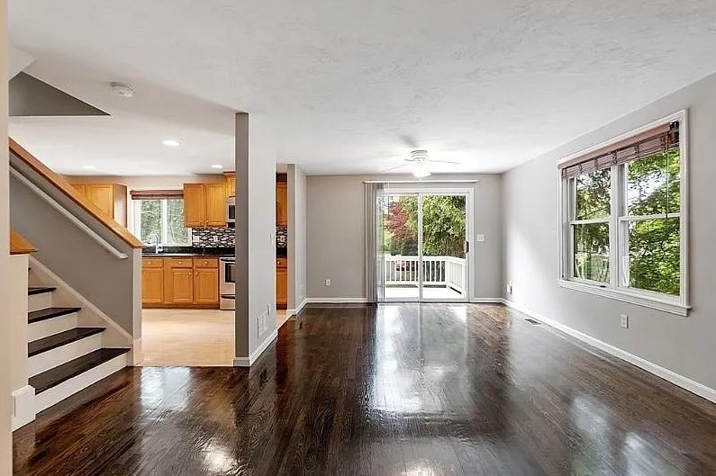 22 Bishop St, Natick
