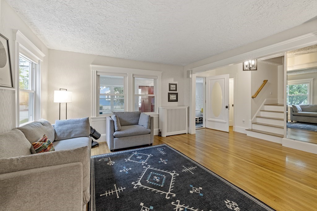 107 Ronald Road