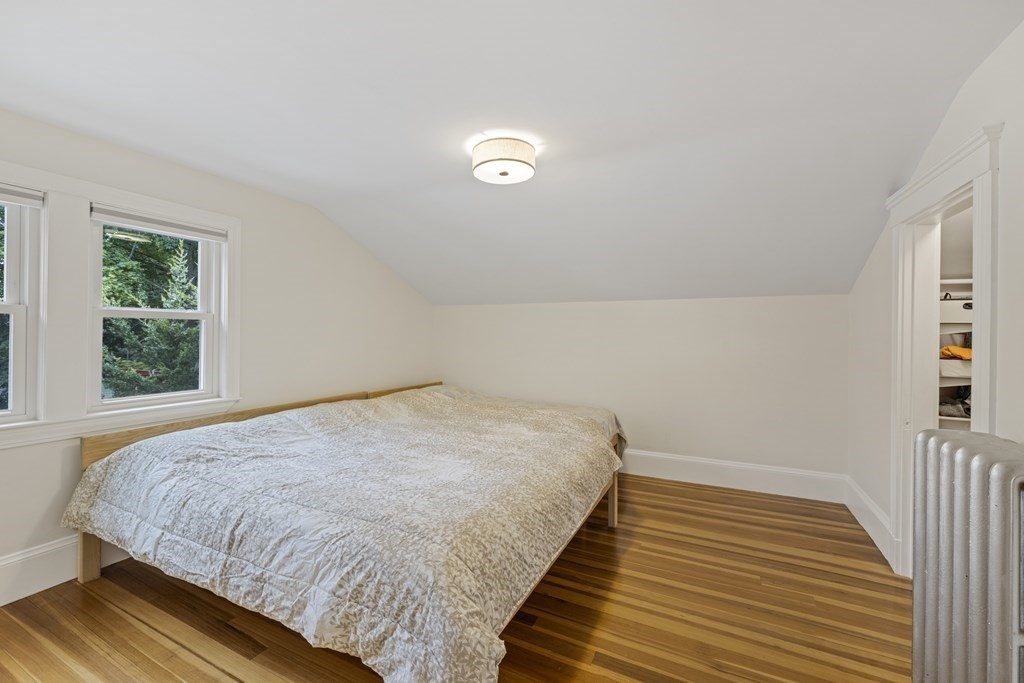 107 Ronald Road