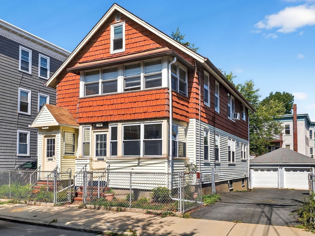 9 Farragut Ave # 9