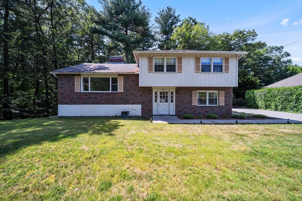 19 Magnolia Avenue