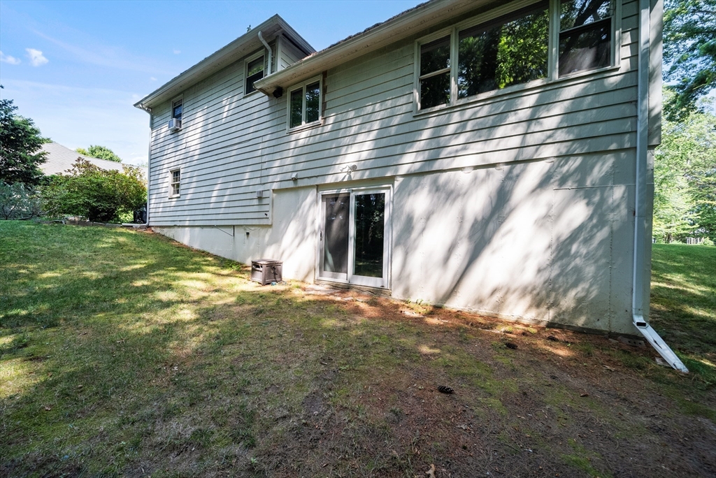19 Magnolia Avenue