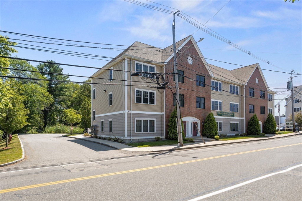 15 Church St # 302