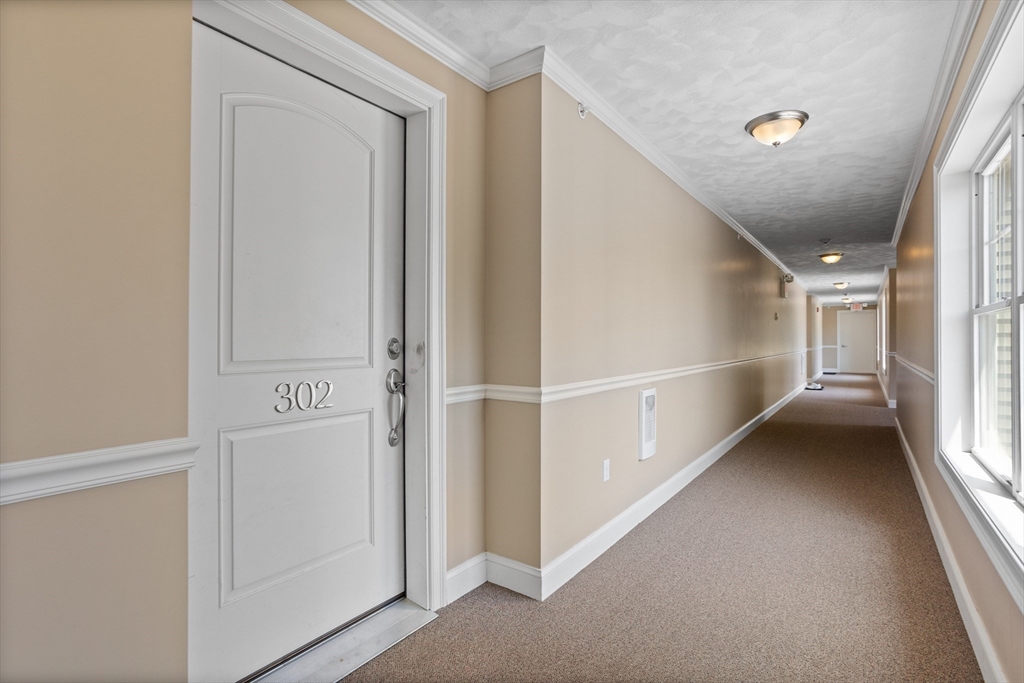 15 Church St # 302