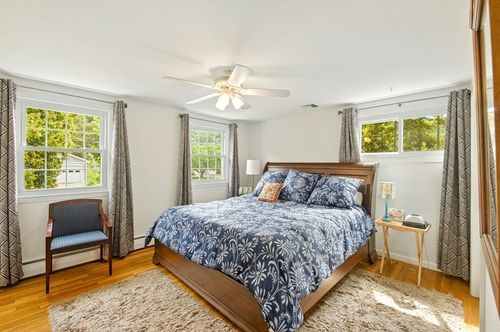 5 Brookside Circle