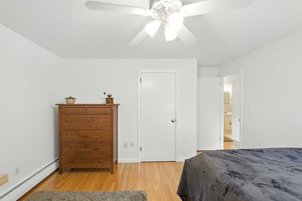 5 Brookside Circle