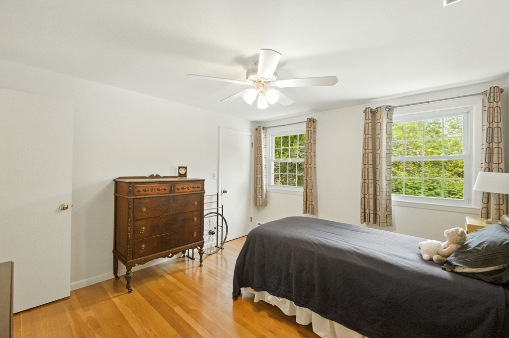 5 Brookside Circle