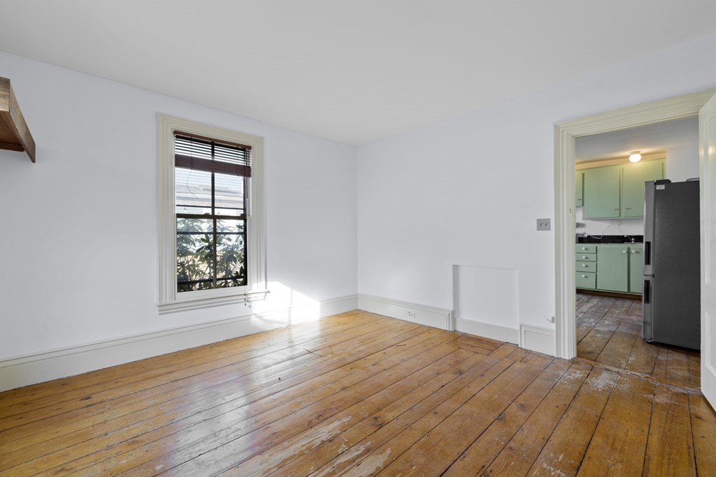 3 Pleasant Pl # 3, Cambridge Unit: 3