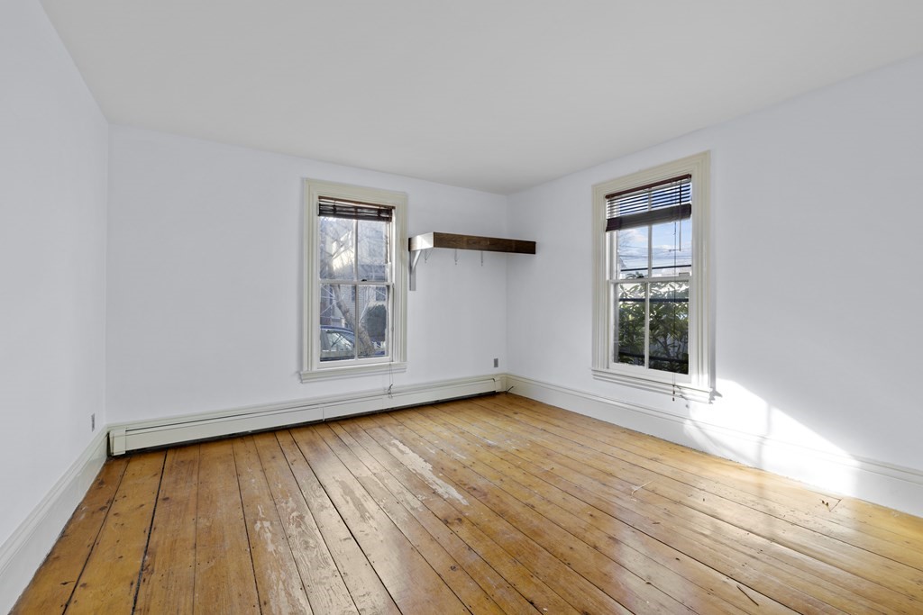 3 Pleasant Pl # 3, Cambridge Unit: 3