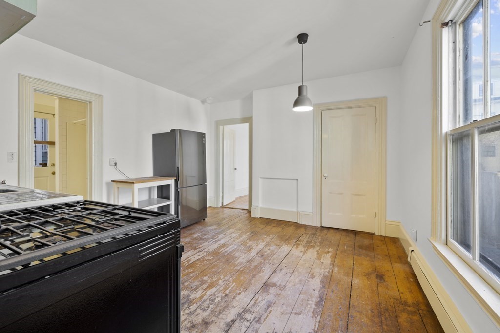 3 Pleasant Pl # 3, Cambridge Unit: 3