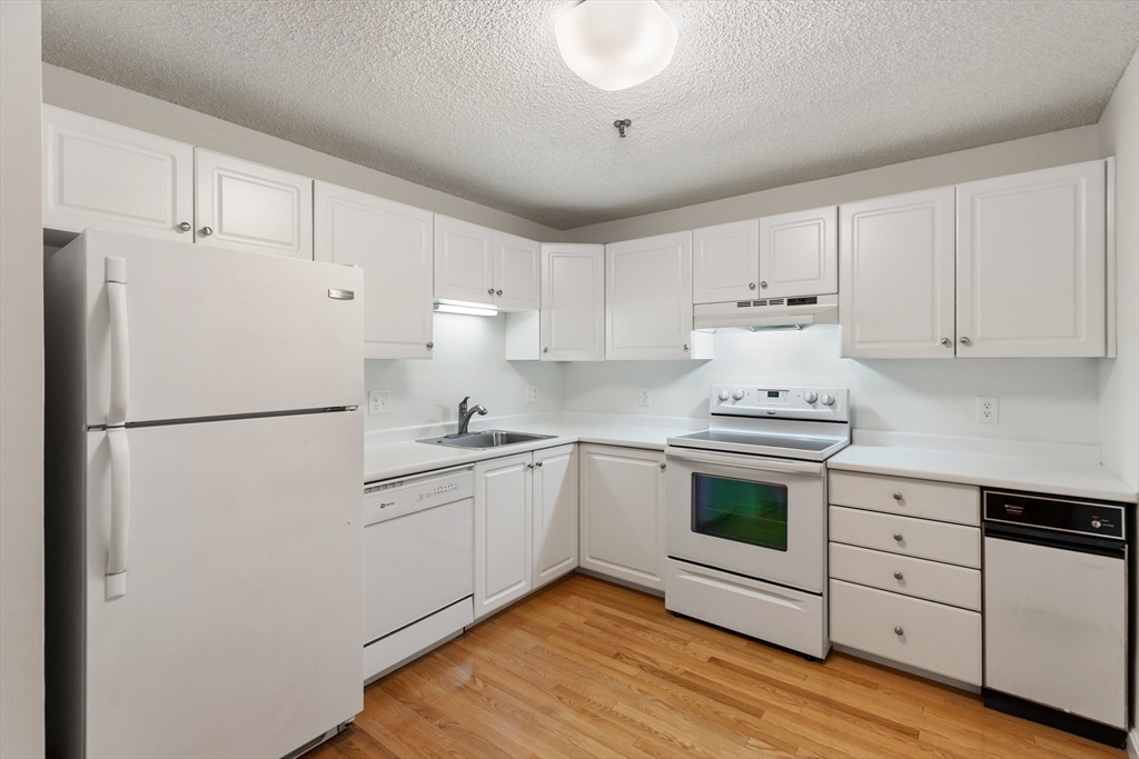 3920 Mystic Valley Parkway # 517