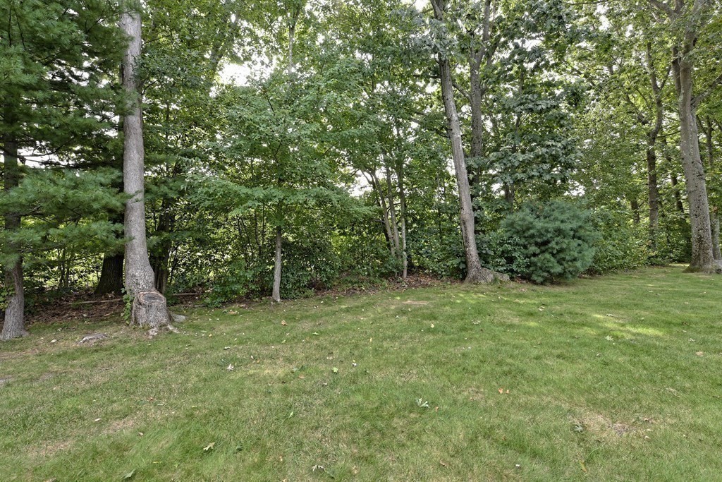 52 Silver Hill Ln # 14
