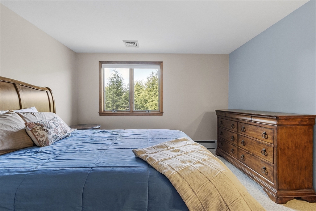22 Kettle Hole Road