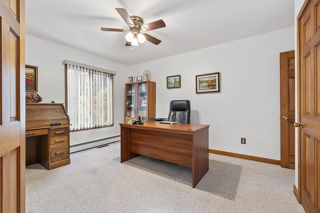 22 Kettle Hole Road