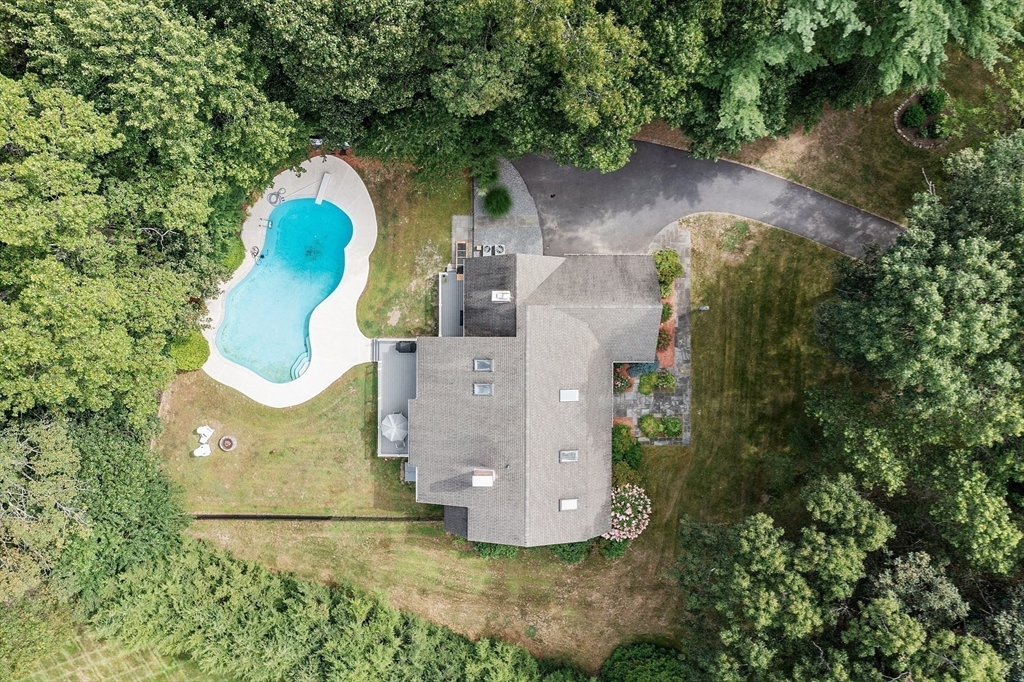 22 Kettle Hole Road