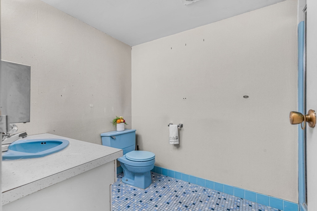 1550 Worcester Road # 101