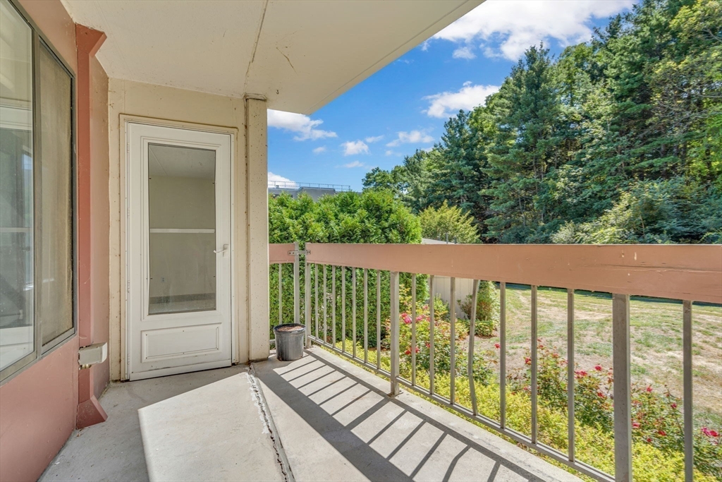 1550 Worcester Road # 101