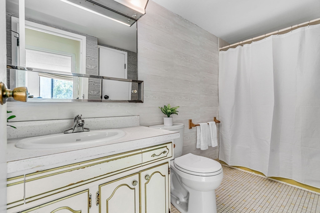 1550 Worcester Road # 101