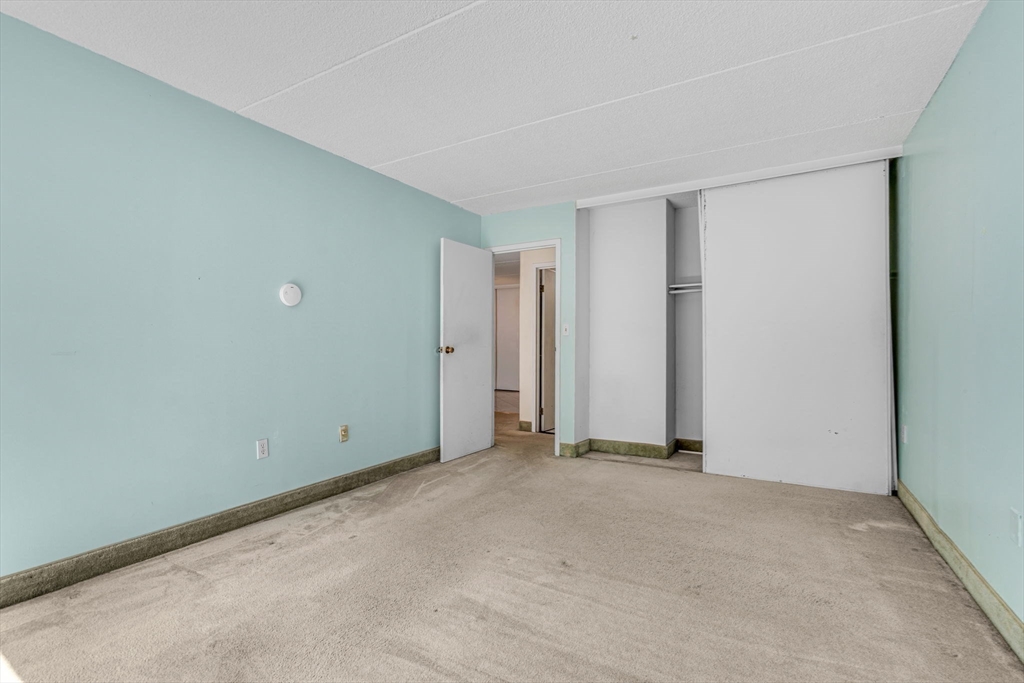 1550 Worcester Road # 101