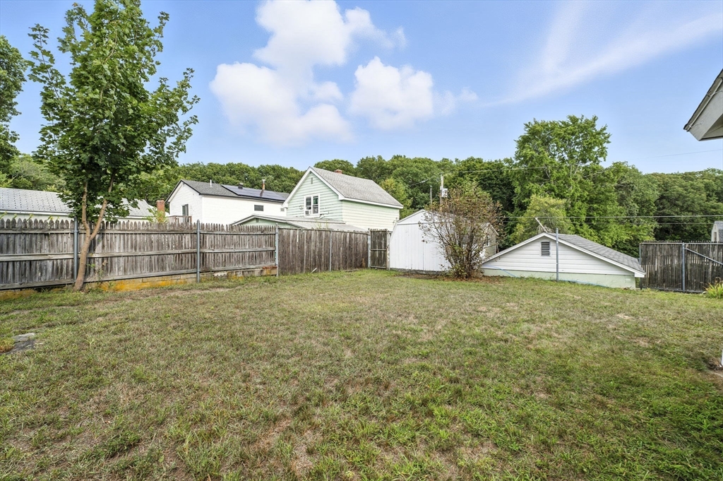 40 Doyle Avenue