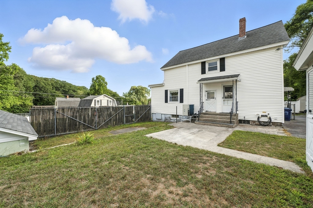 40 Doyle Avenue