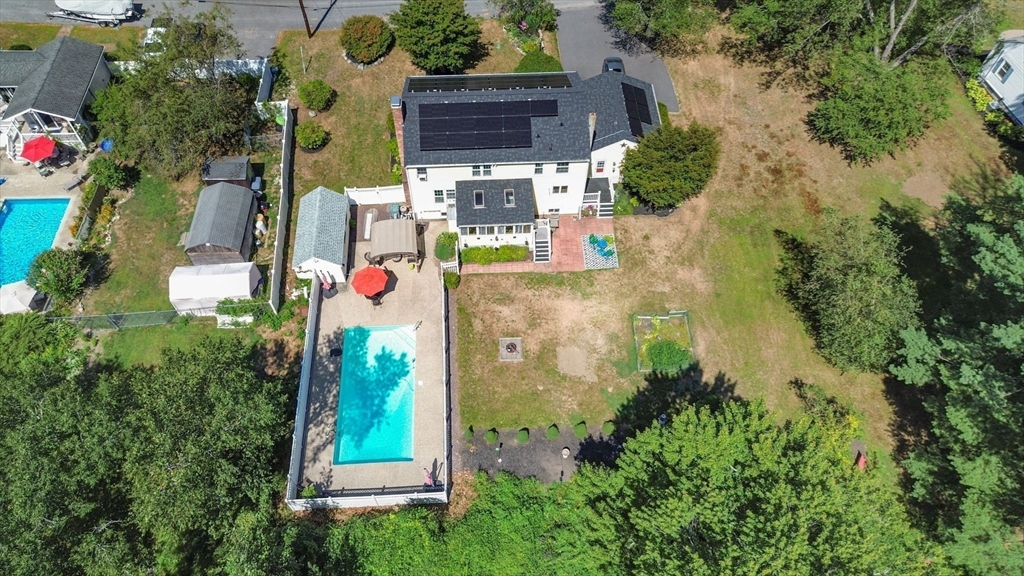 3 Russell Rd