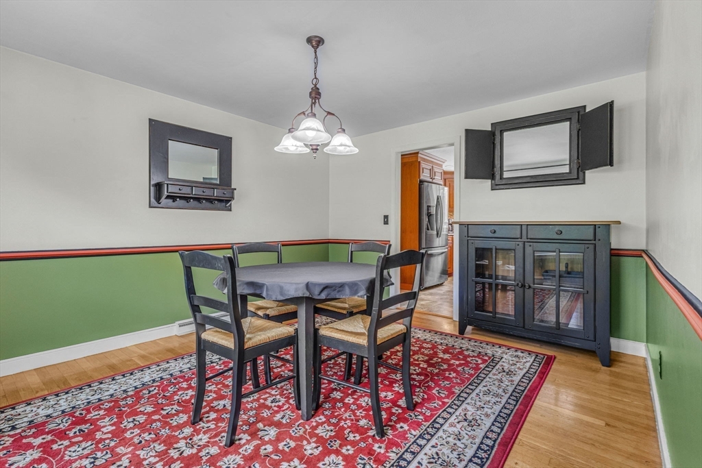 3 Russell Rd
